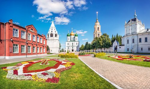 Соборная площадь Коломны