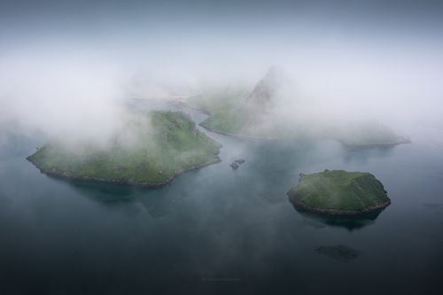 Туманные острова.