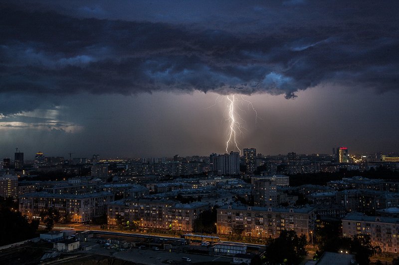 Вдруг откуда не возьмись... фото превью