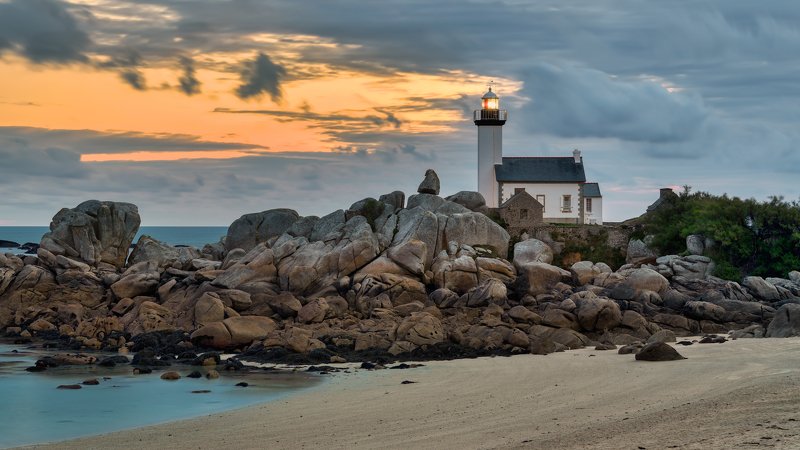Phare de Pontusval фото превью