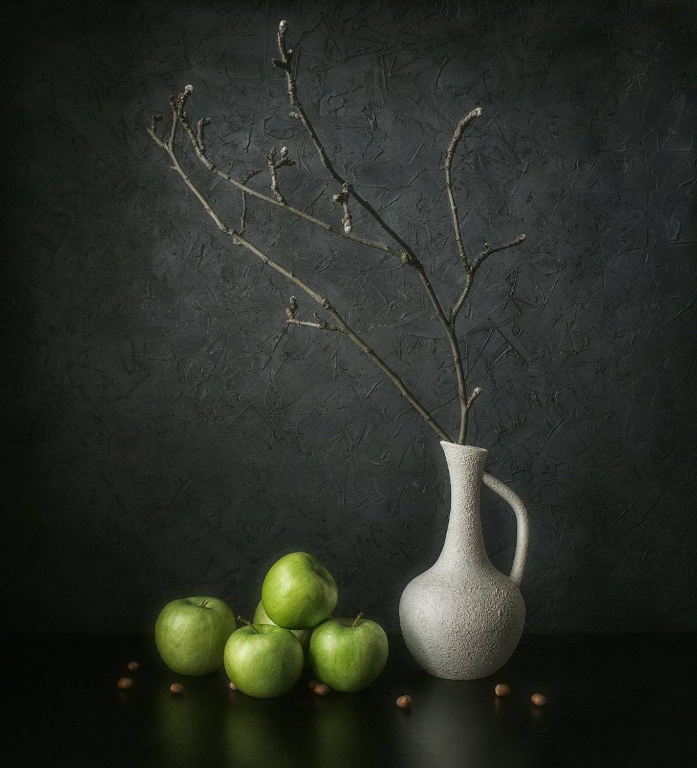 натюрморт яблоки зелёные фрукт кувшин, Михаил Корнилов