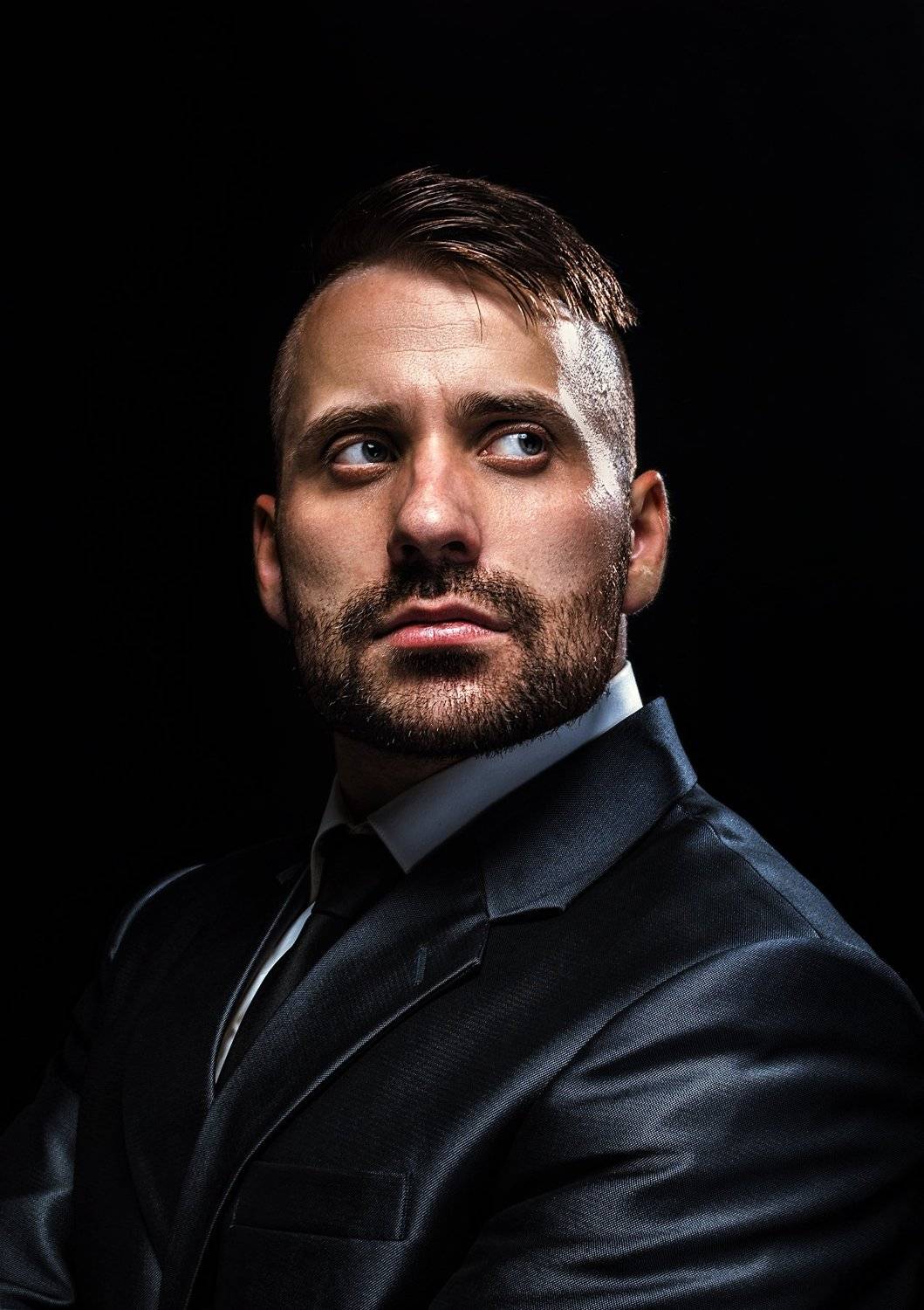Sharp Dressed Man. Автор: Виталий Шевченко , Виталий Шевченко