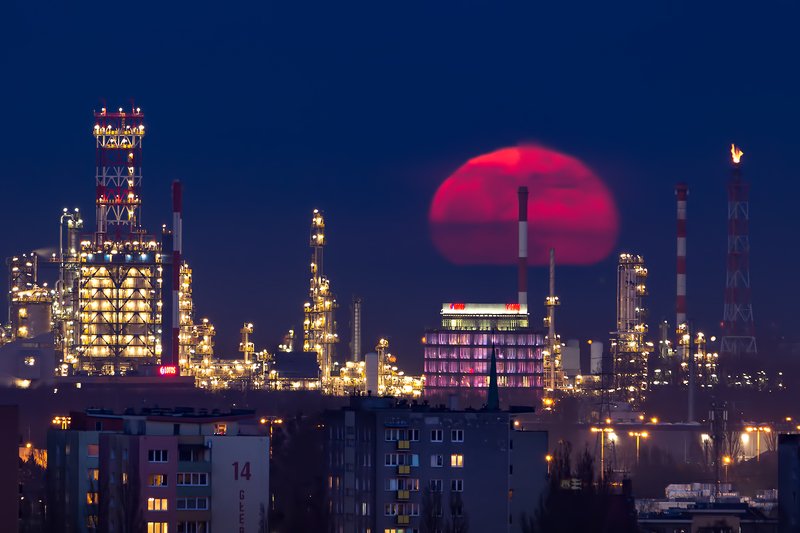 moon, moonrise, poland, supermoon, pink, refinery Rise of the Supermoon фото превью