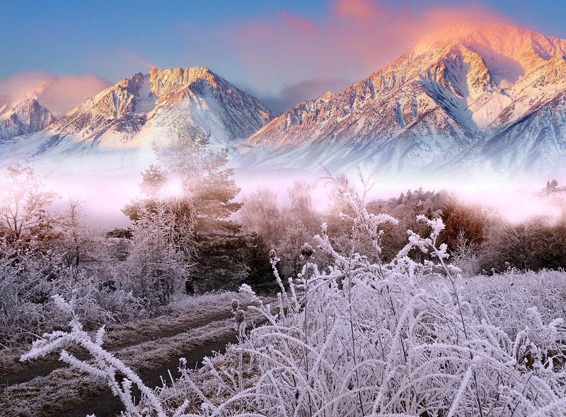 Рассвет спускается с вершин фото превью