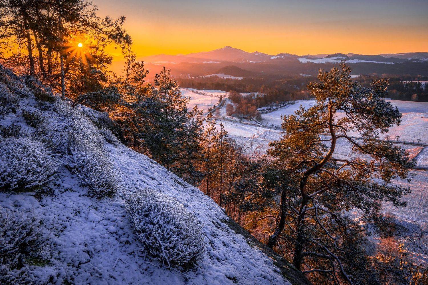 sunrise, sun, sunstar, landscape, nature, mountain, snow, spring, trees, , Lubo&scaron; Prchal