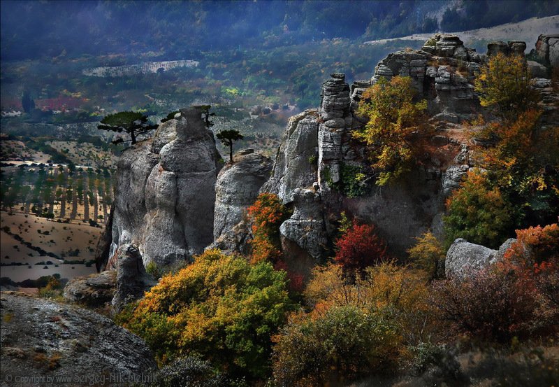 алушта, горы, демерджи, крым, симеиз, скалы, чатырдаг, панагия, зеленогорье, долинапривидений, каменные-монстры-крыма «Цветущая» Долина Привидений фото превью