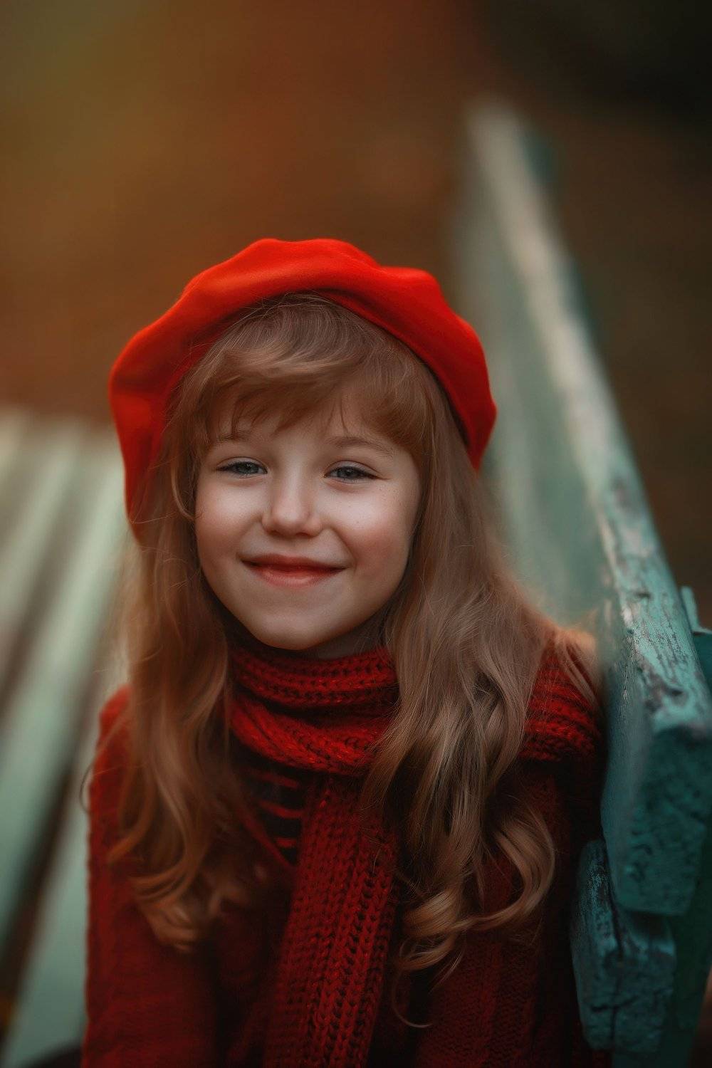 девочка, , , детство, вечер, парк, скамейка, закат, осень радость улыбка красный, Марина Еленчук