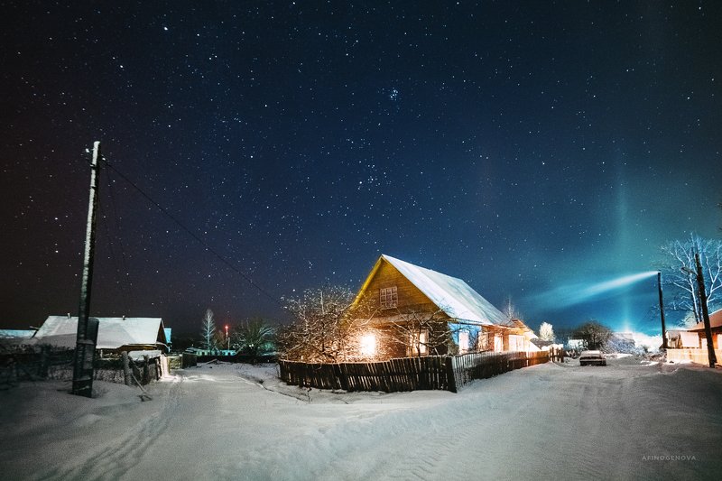 ночь звезды млечныйпуть снег зима дом свет Пеновские ночи фото превью