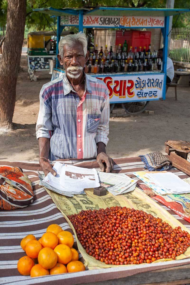 продавец, фрукты, мужчина, индия, стол, Сергей Козинцев