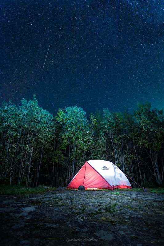 Звездное небо над заповедником Ладожские Шхеры. Карелия. фото превью