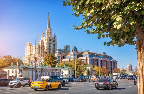 Высотка на Кудринской площади
