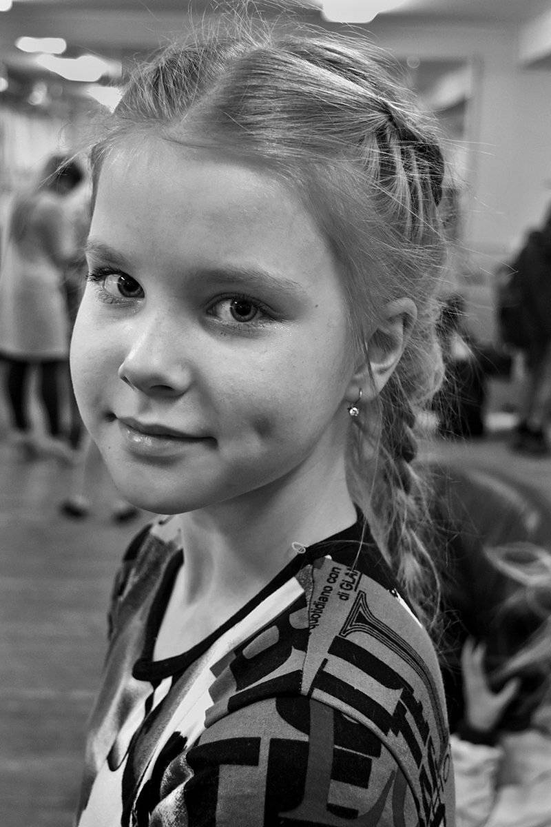 портрет, девушка, глаза, взгляд, апатиты, чб, Николай Смоляк