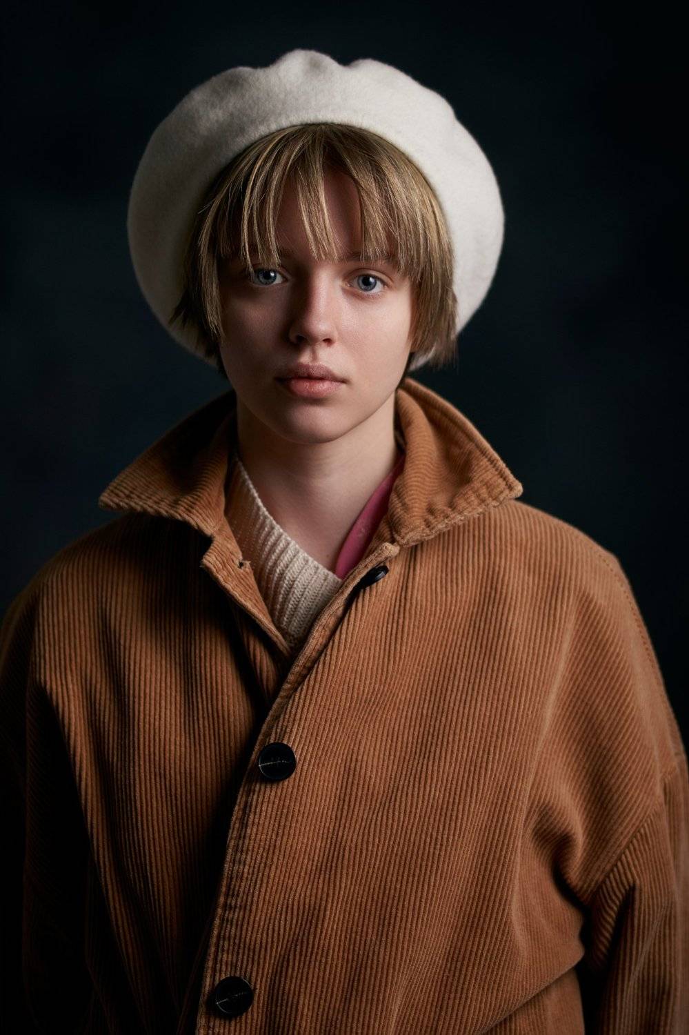 portrait, girl, lowkey, black, beautiful, pretty, eyes, lips, портрет, девушка, blue eyes, Наташа Высоцкая