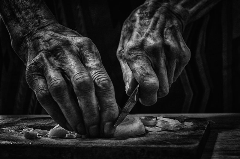 woman,old age, old woman, hands, женщина, старость,старуха,руки,,black and white,черно-белое For the tears фото превью