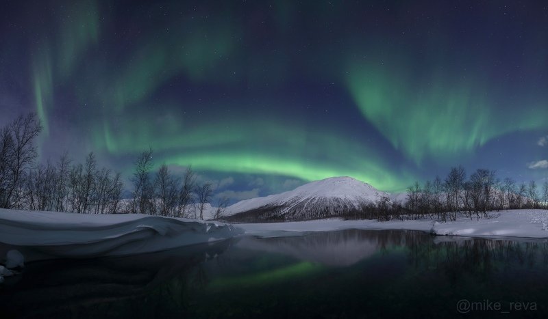 Северное сияние над Малым Вудъявром фото превью