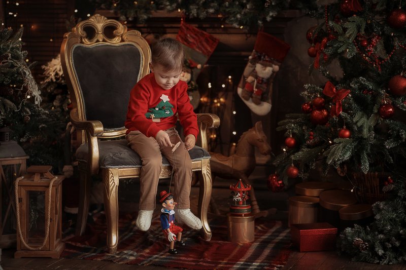 Детская фотография, новый год, семейная фотография, фотограф, Алматы, Казахстан, фотограф Алматы, семья, красиво, Алматы фотограф, awesome, amazing, kazakhstan, almaty, photographer,  beauty, постановочная фотография Любимая игрушка фото превью