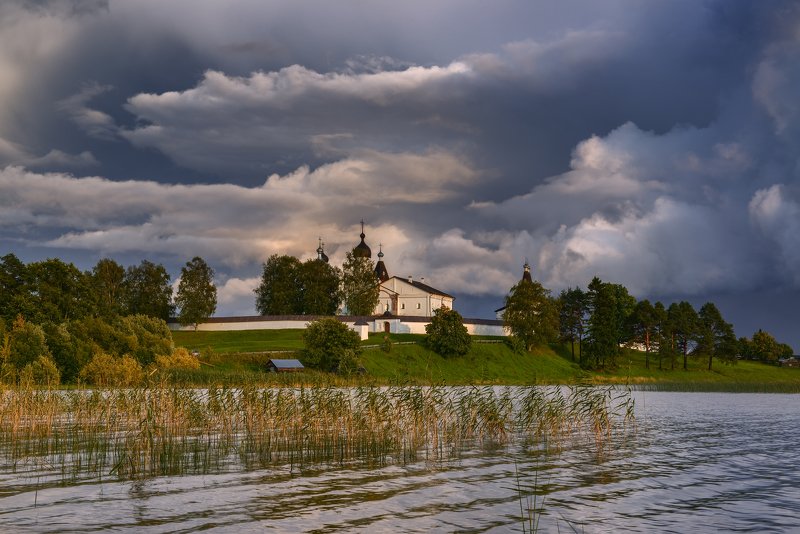 Иногда грозы проходят мимо... фото превью
