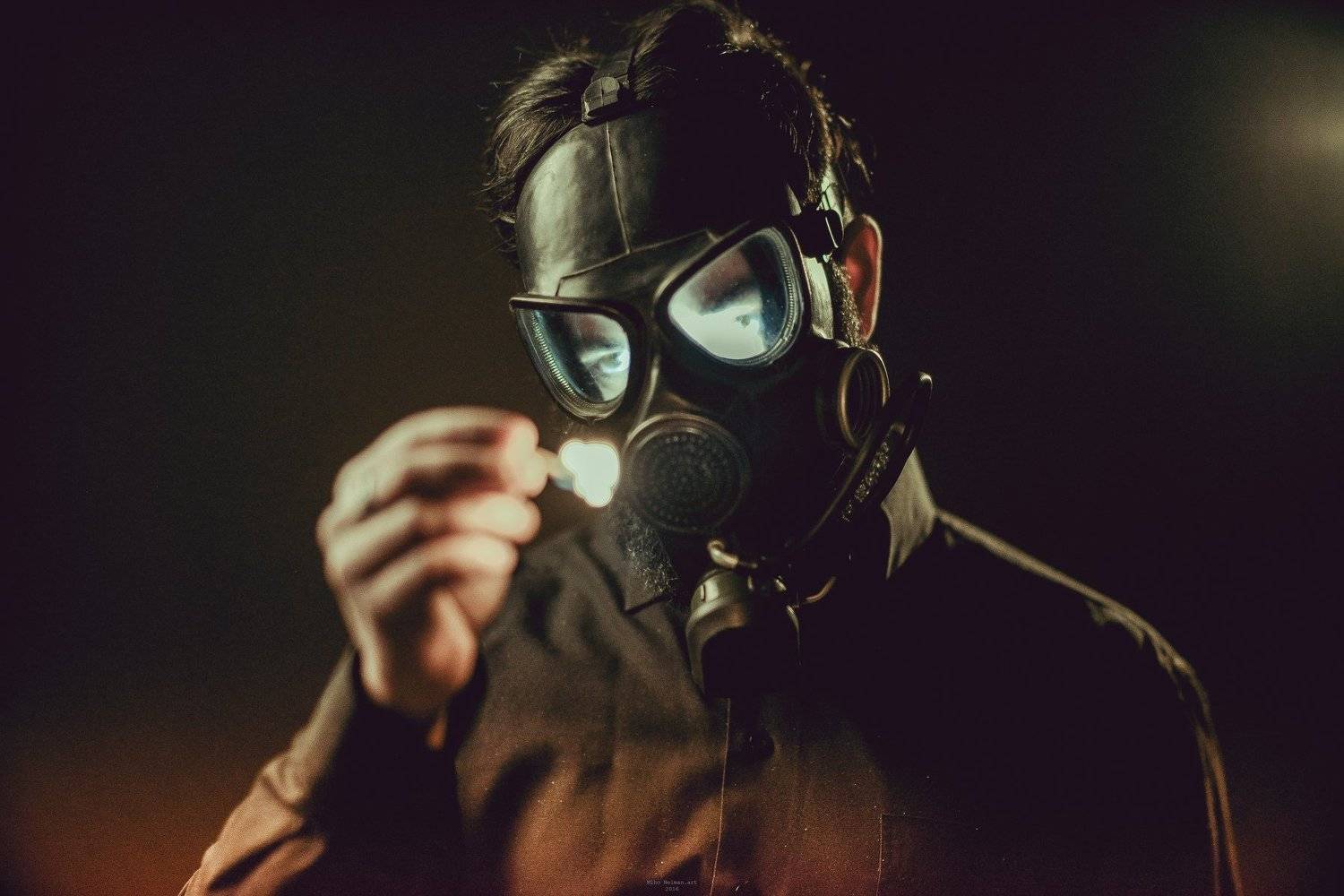 portrait,people,nikon,d600,d810,man,gasmask,pollution, Neiman Miho