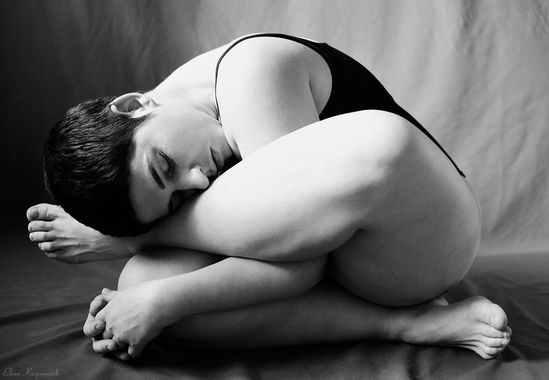 женский портрет, чб Самоизоляция фото превью