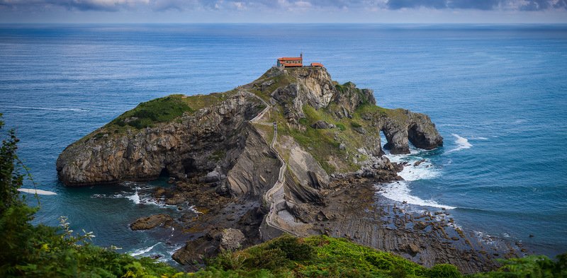 Остров Гастелугаче фото превью