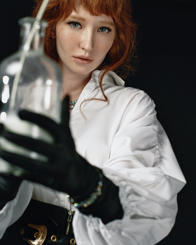 Red фото превью