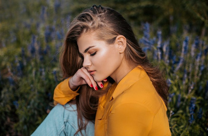 девушка,портрет,улица,волосы,ветер,атмосфера,street street photo portrait Марго фото превью