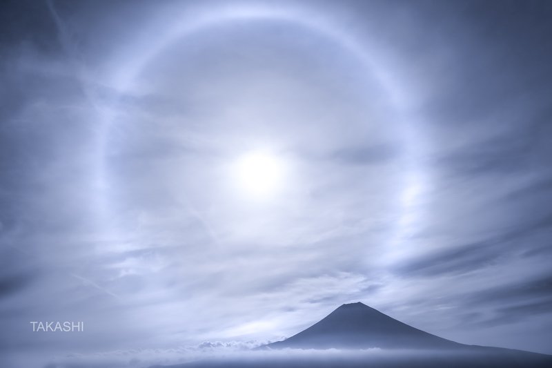 Fuji,Japan,mountain,clouds,halo,sun,amazing Sign of good luck фото превью