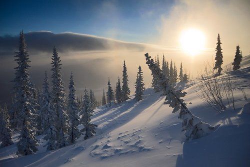 Утренний свет на склонах горы Зеленая