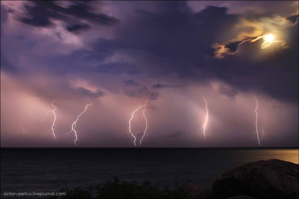гроза,молния,море,ночь,закат, Антон Петрусь