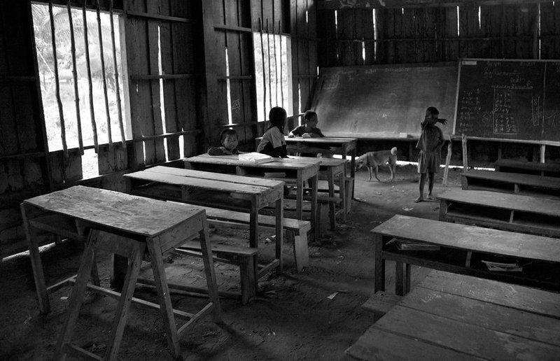 Школьная перемена фото превью