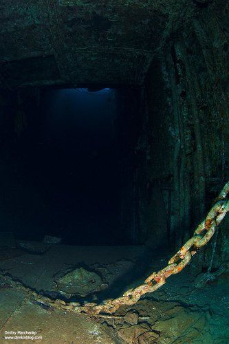 Salem Express. Entrance.