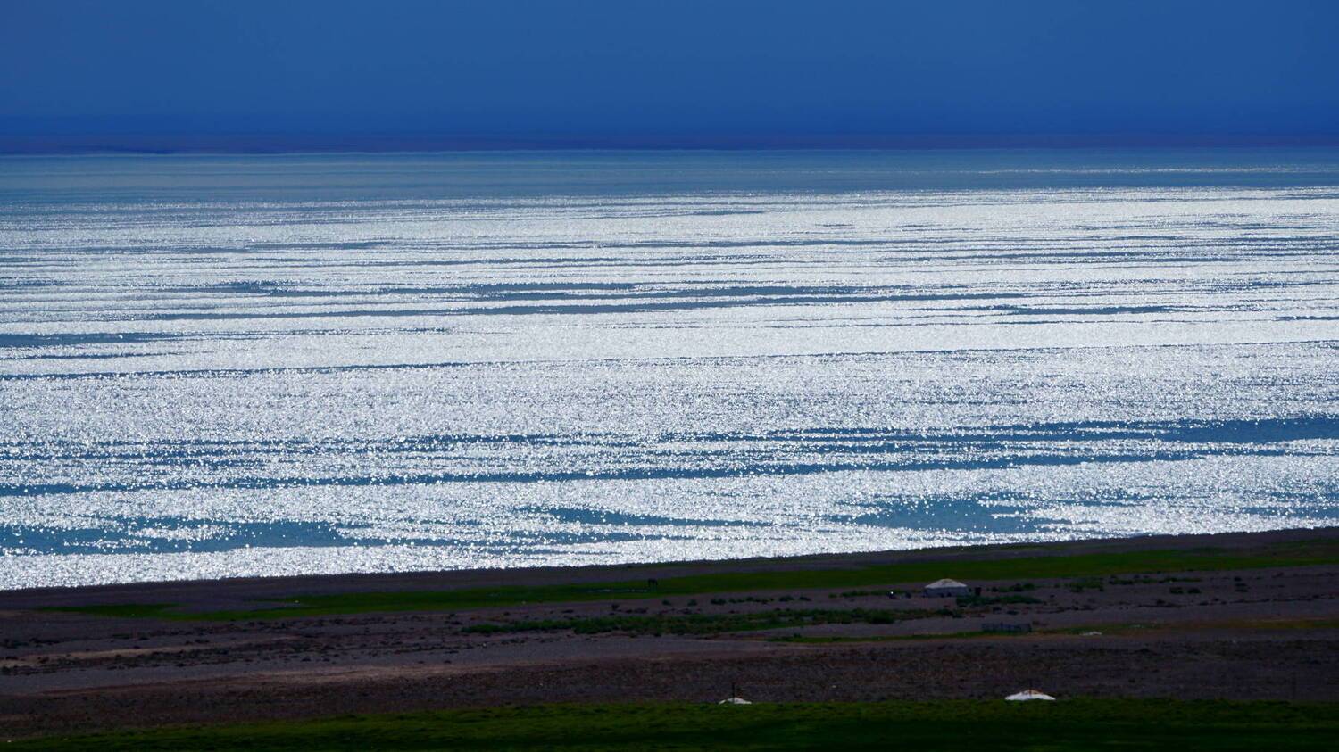 mongolia, ulaangom, hyargas lake, travel, beautiful, atmosphere, fatastic, backlight, wave, sunlight, lake, afternoon, ger, lakeside, Shin
