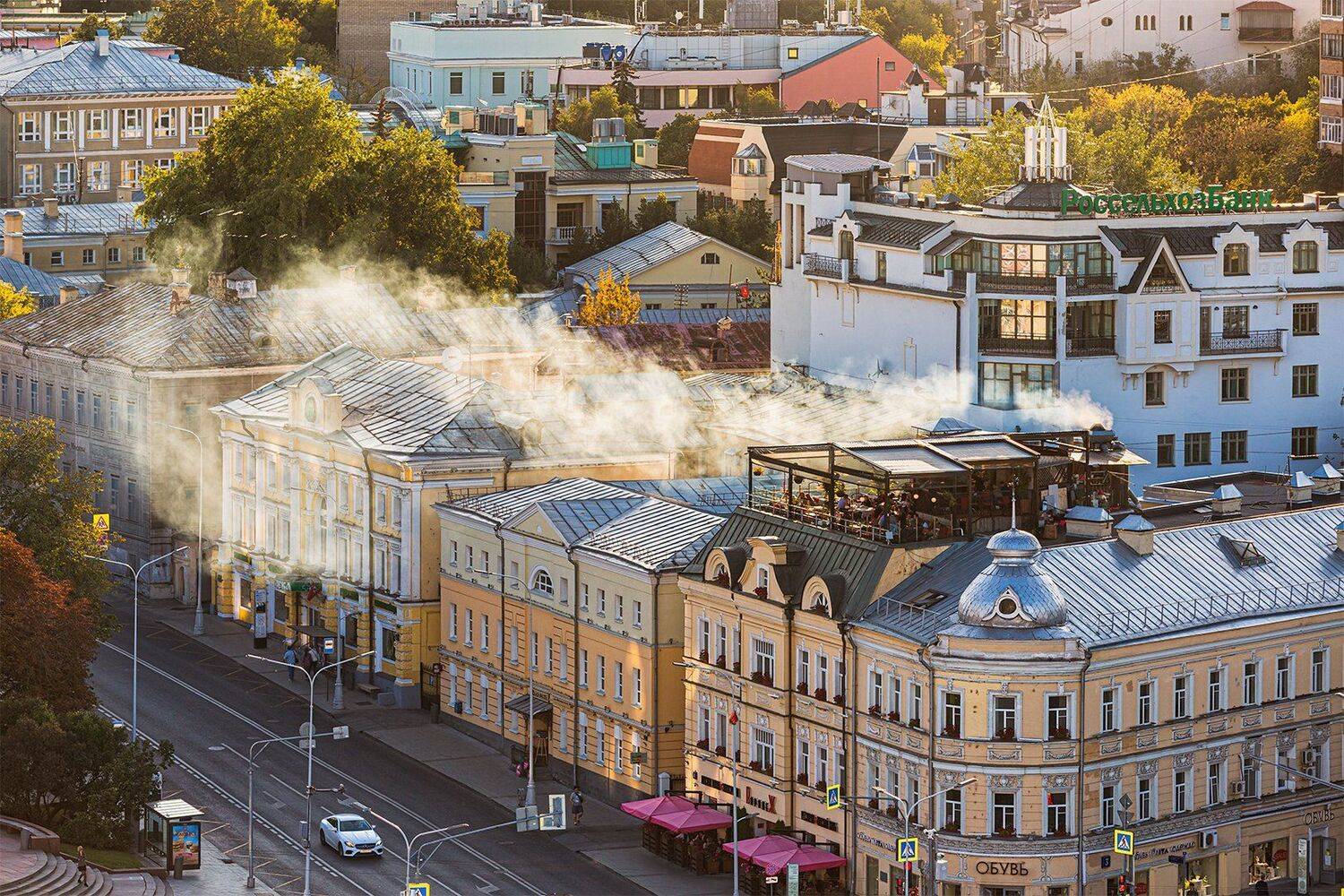 кафе; лето; дым; город; москва; пейзаж;, Юрий Шурчков