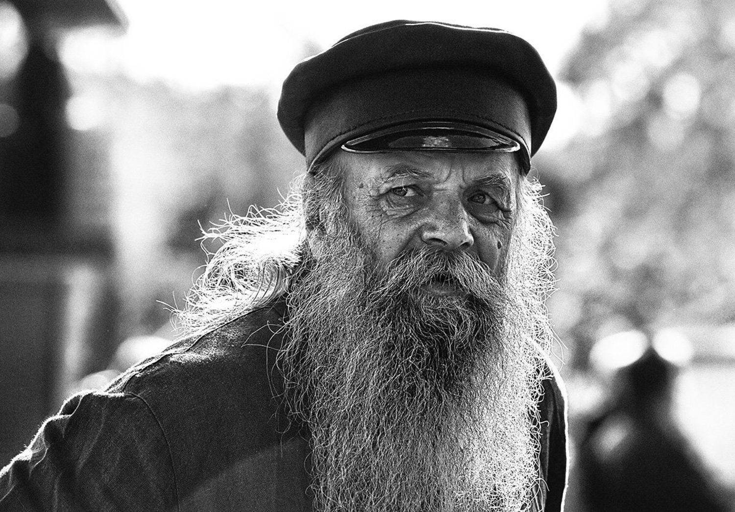 чб фото, жанровый портрет, уличный мужской портрет. на празднике, Vera Trandina