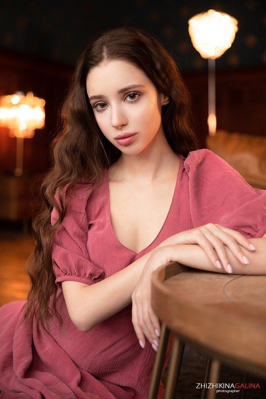 девушка, портрет, лицо, руки, красивая, взгляд, фотограф, москва, portrait, face, girl, beauty, photo Инга фото превью
