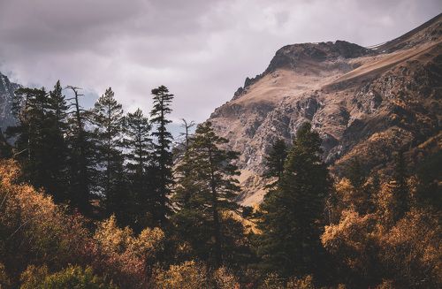 Autumn in Dombay.