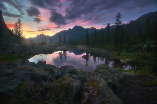 Закат на Таежном