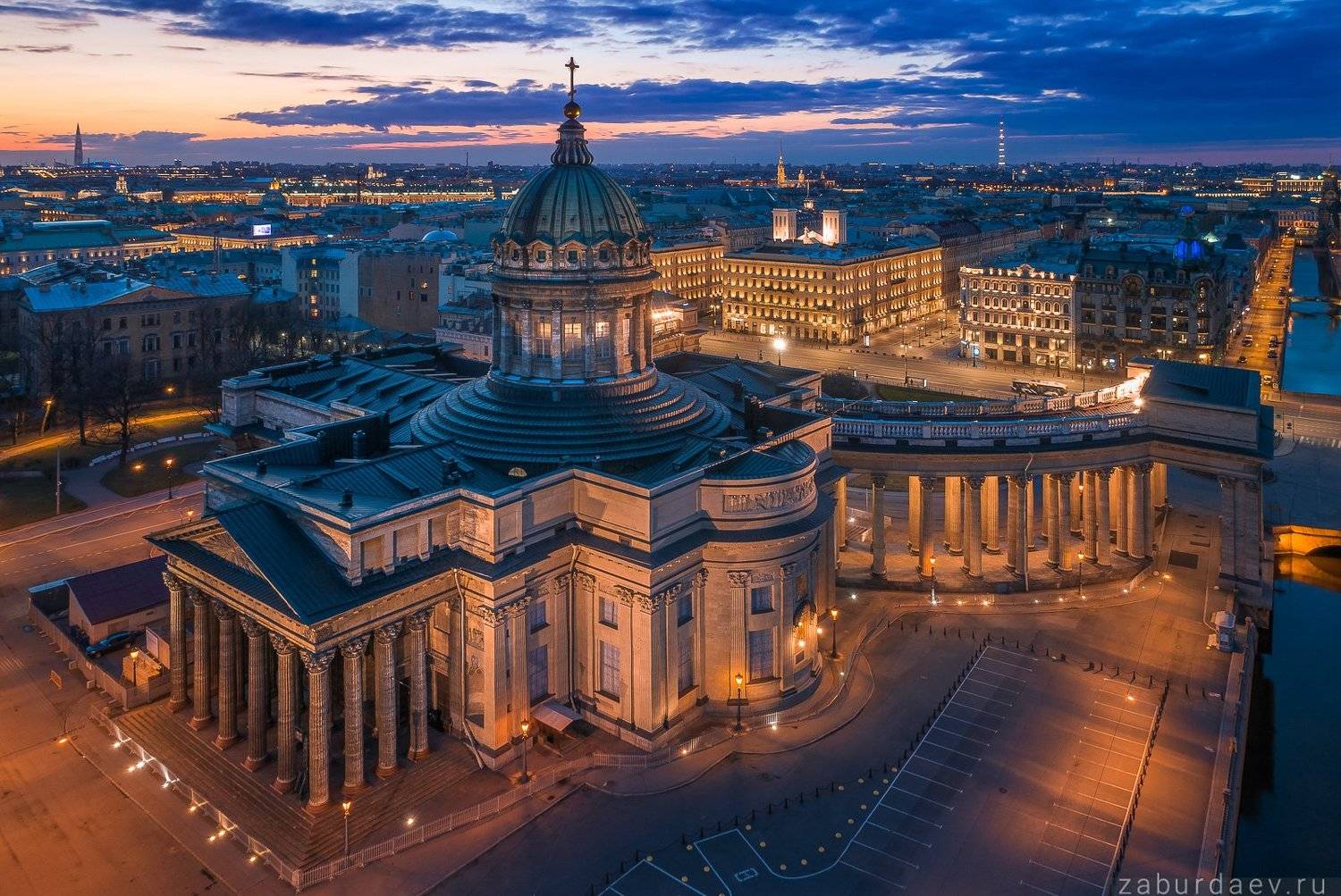 россия, петербург, питер, город, архитектура, дрон, собор, казанский собор, весна, вечер, закат, Станислав Забурдаев