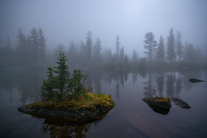 Тишина на озере фото превью