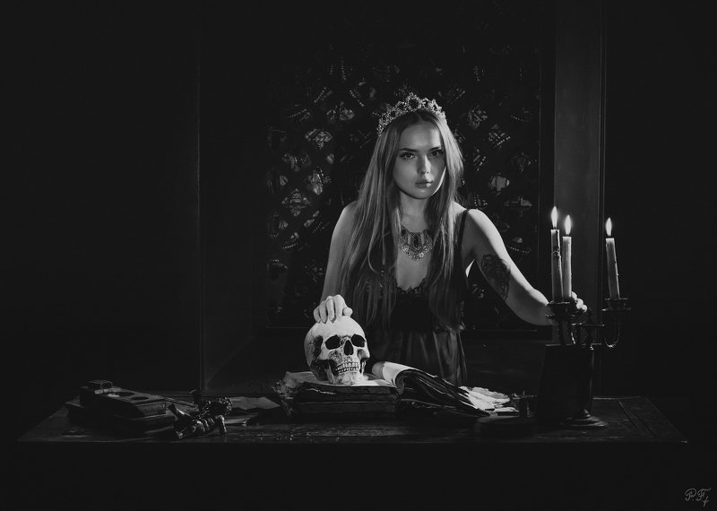 “Unsolved Enigma” series фото превью