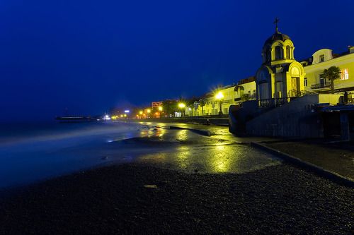 Ночная Набережная в Ялте