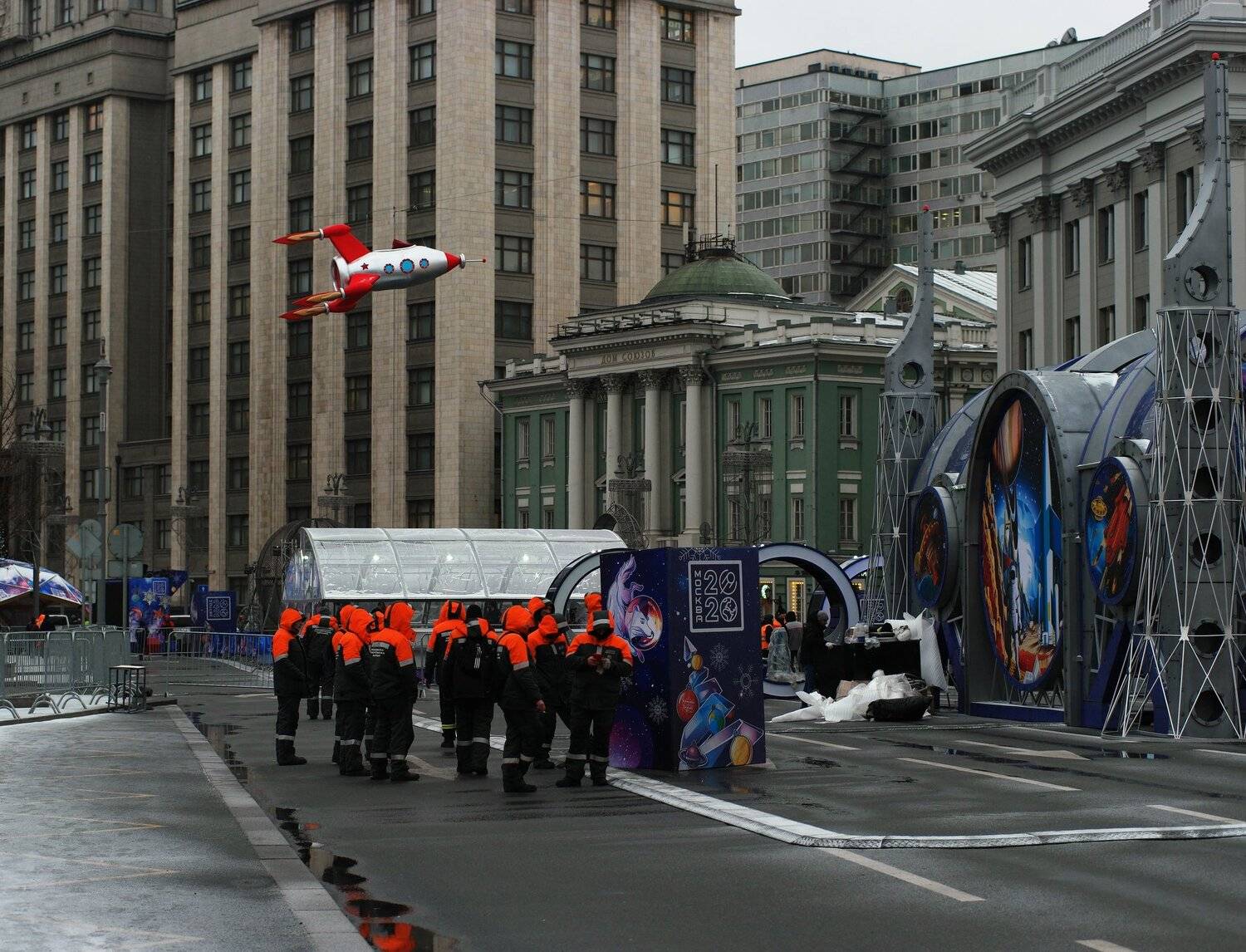 Москва, Новый год, ракета, униформа, Моховая, Охотный ряд, госдума, дума, Дмитрий Ткаченко