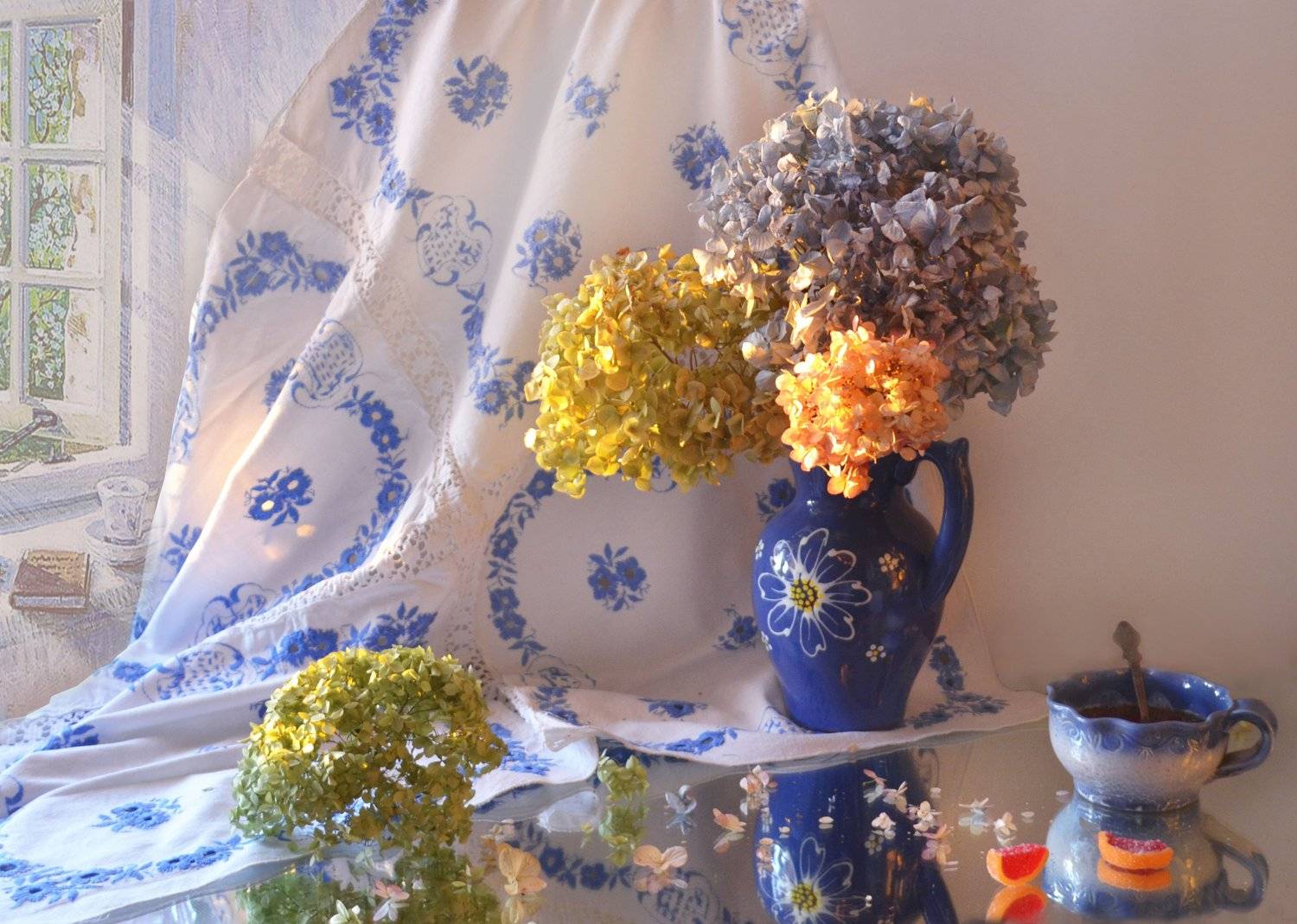 still life ,натюрморт, гортензия, зеркало, отражение, керамика, вечер,закат, Колова Валентина