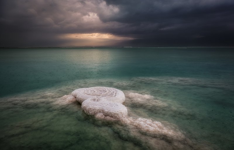 Rainy Salt Land фото превью