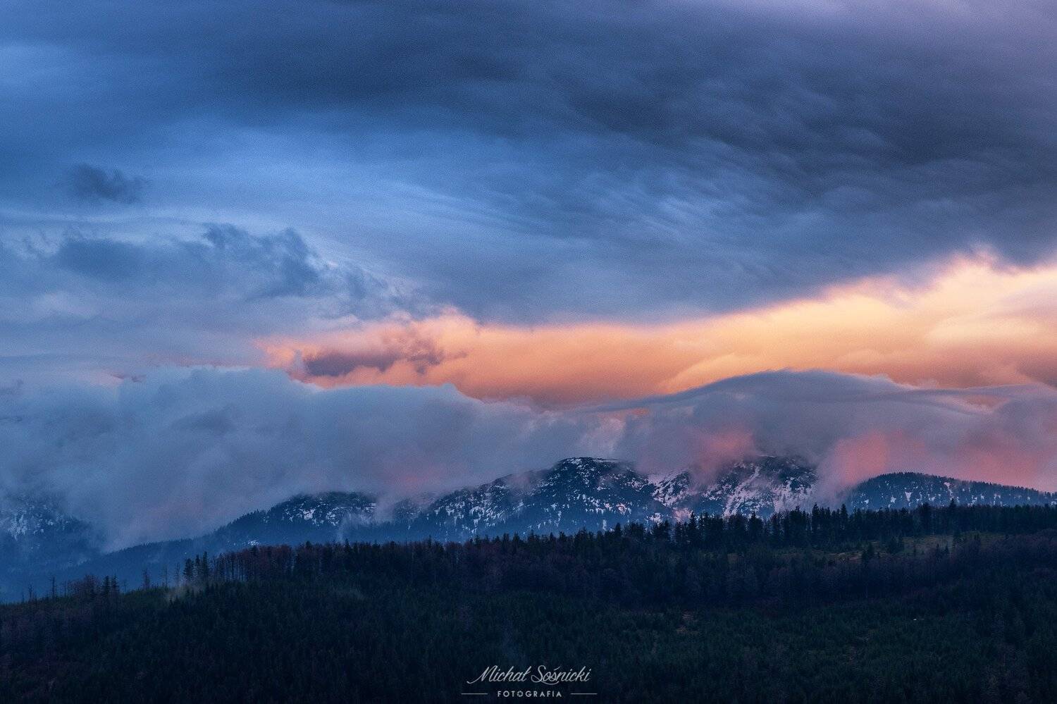 #cloudy #sunset #dangerous #landscape #sky #nature #amazing #rain #pentax, Michał Sośnicki