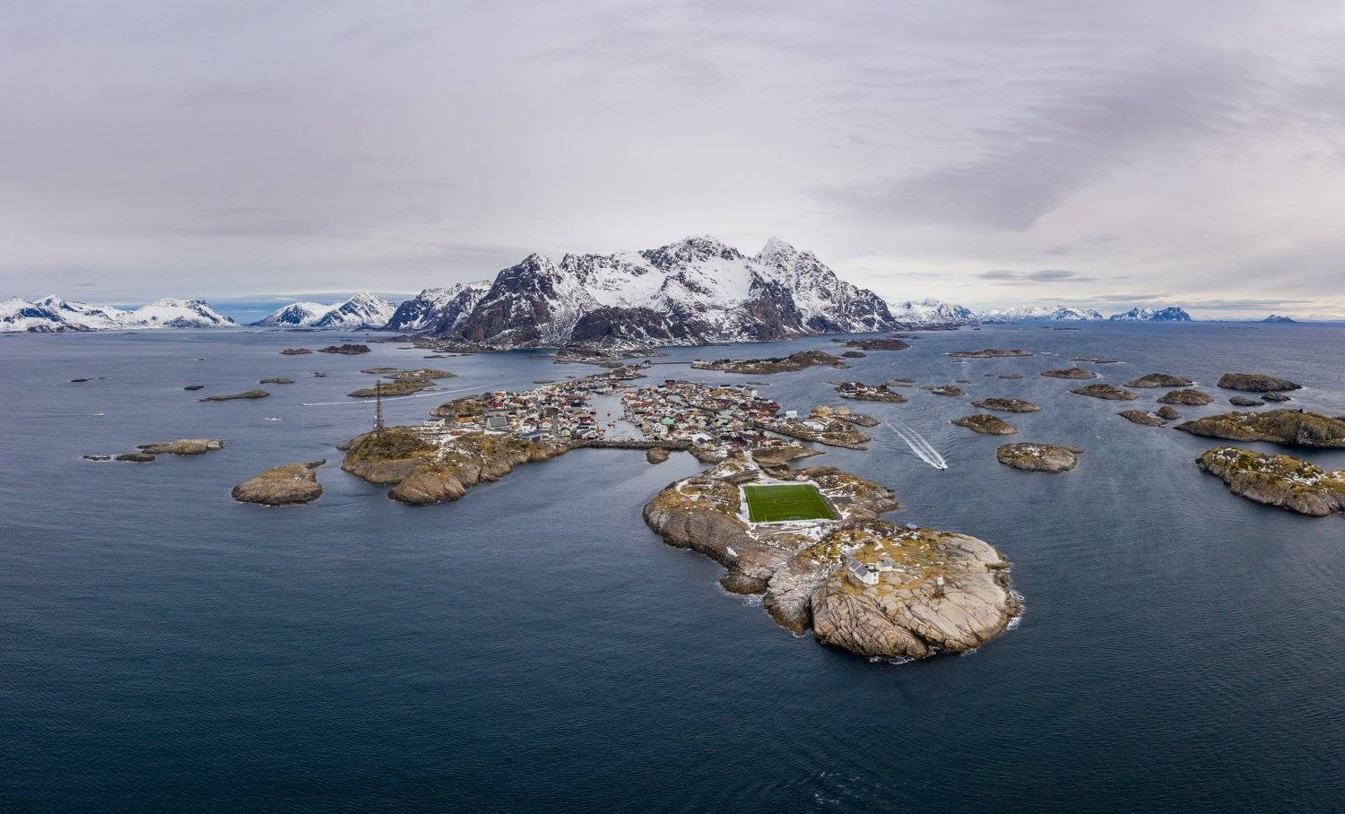 Henningsvaer, soccer, pitch, aerial, lofoten, norway, Максим Забаровский