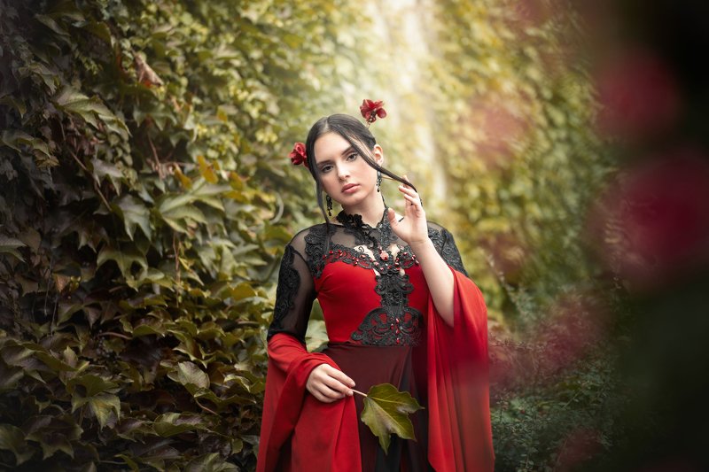 woman dark romantic fairytale Anita фото превью