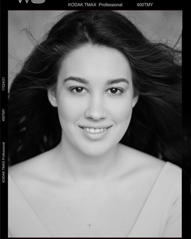 актерское портфолио, портретная фотосъемка, портрет, студийная фотография, актер, актриса, модель Актерское портфолио фото превью