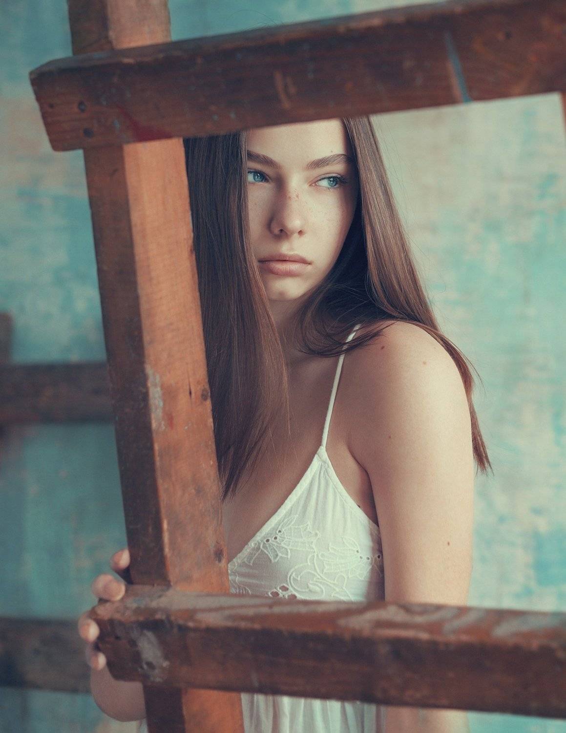 женский портрет, естественный свет, портрет, девушка, студия, ремонт, portrait, woman, tyagushovaphoto, художественная фотография, Юлия Тягушова