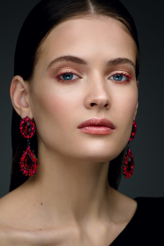 001 Portrait 2020 фото превью